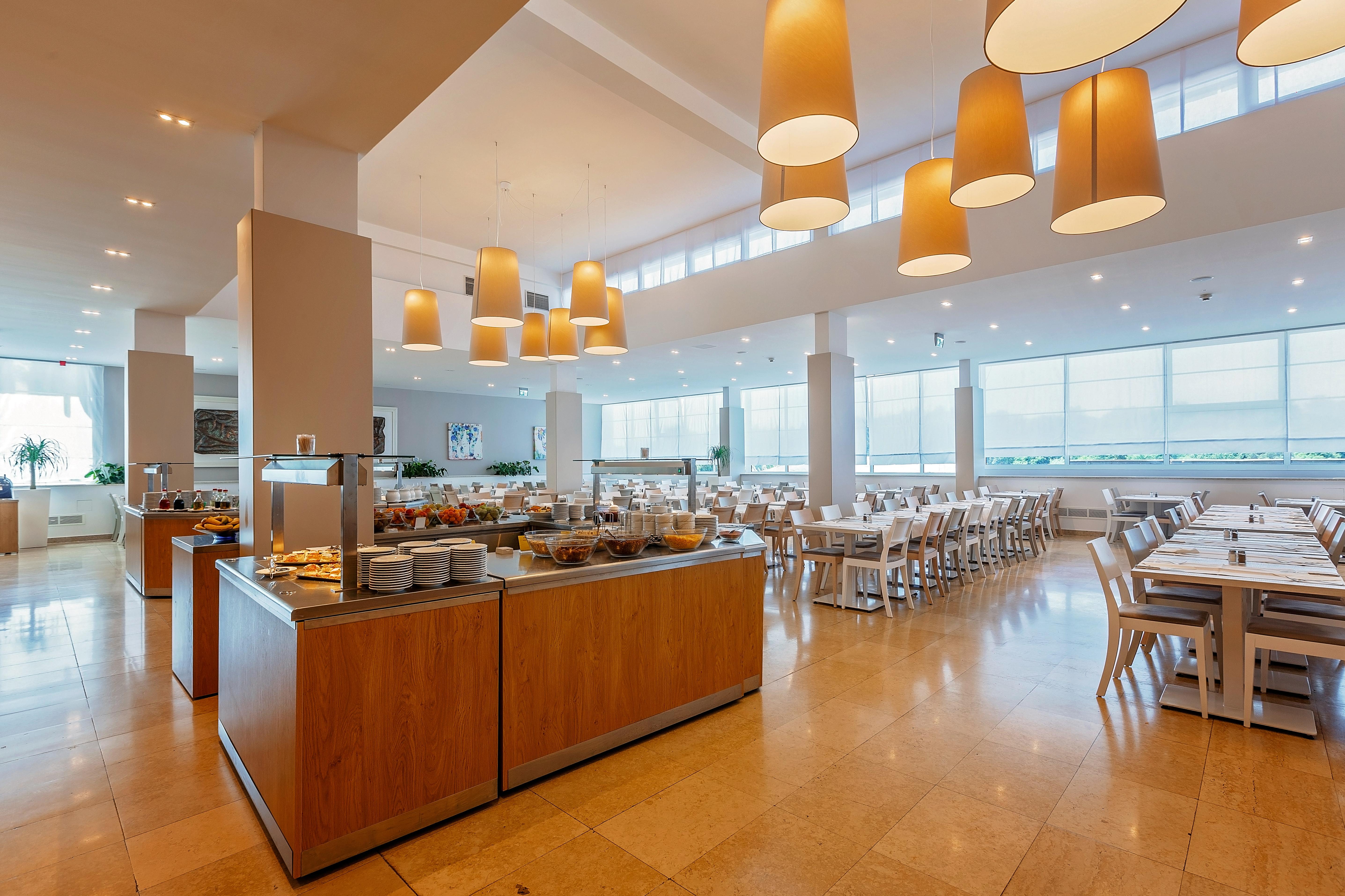 Hotel Zorna Plava Laguna โปเรช ภายนอก รูปภาพ